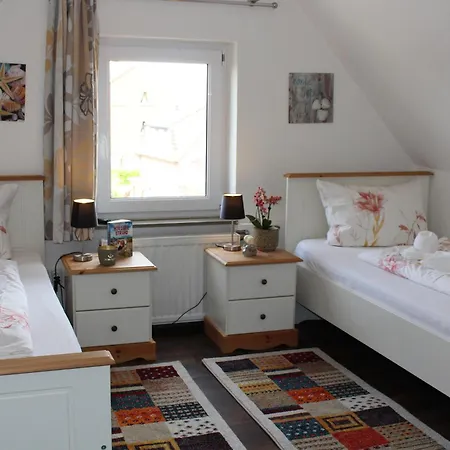 Haus Deutsche Bucht * بوركم